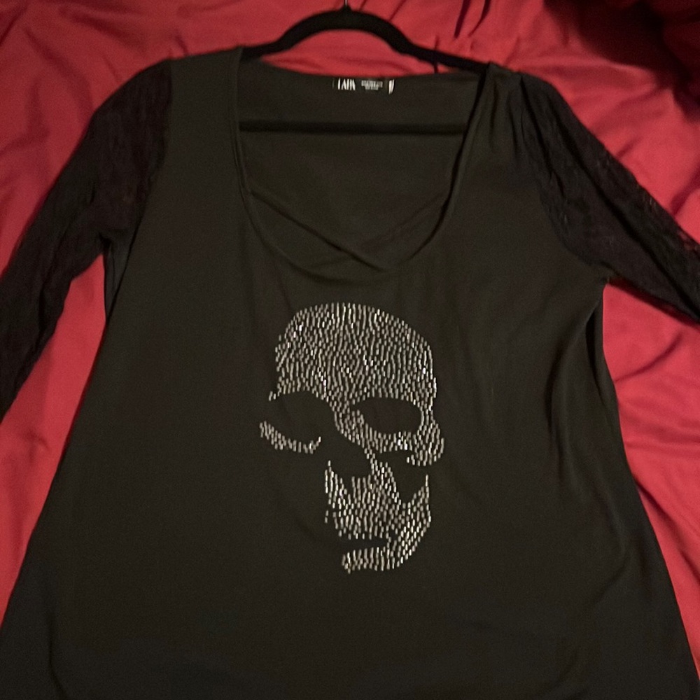 Skull Rhinestone Bling Black Lace Strappy Black Long Sleeve Shirt Lapa